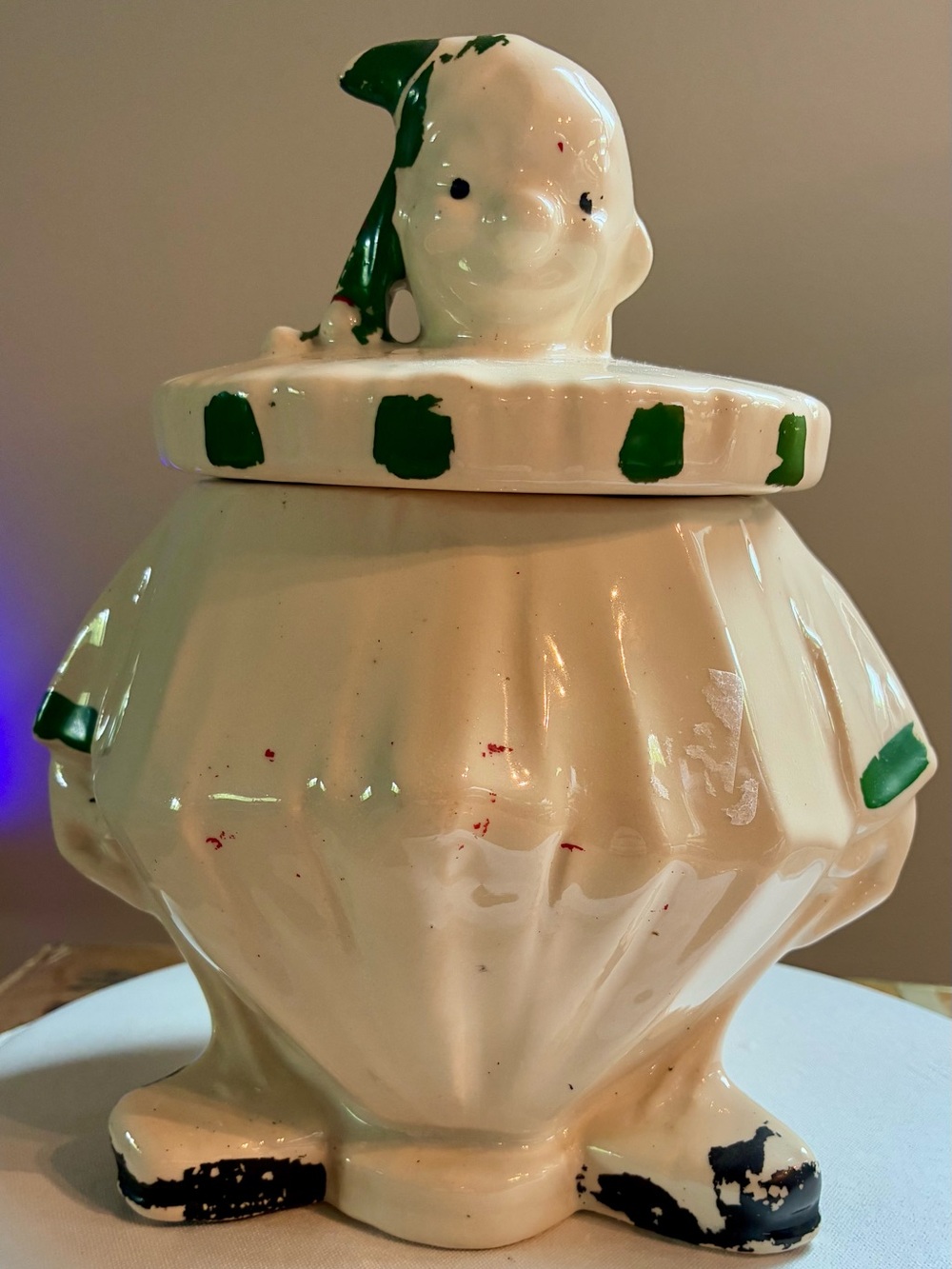 Cream and Green Ceramic Cookie Jar - Decorative Food Storage